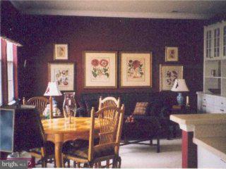 28 Foster Road Pennington, NJ 08534 - Photo 5 of 6 Gallery Image 5