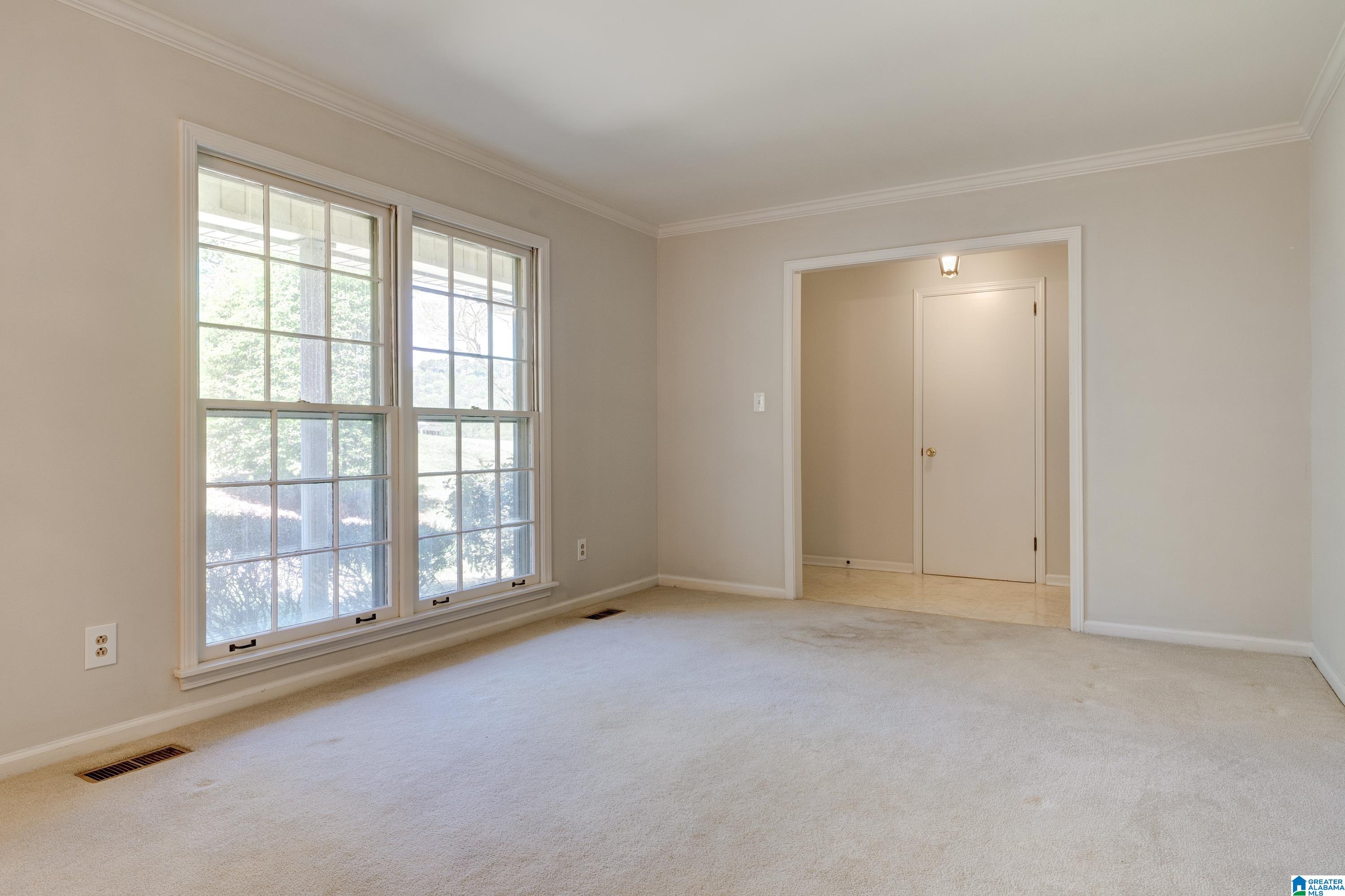 2327 Deerwood Road Birmingham, AL 35216 - Photo 6 of 32