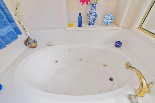 $615,000 | 895 Emerald Bay Drive, Destin, FL 32541