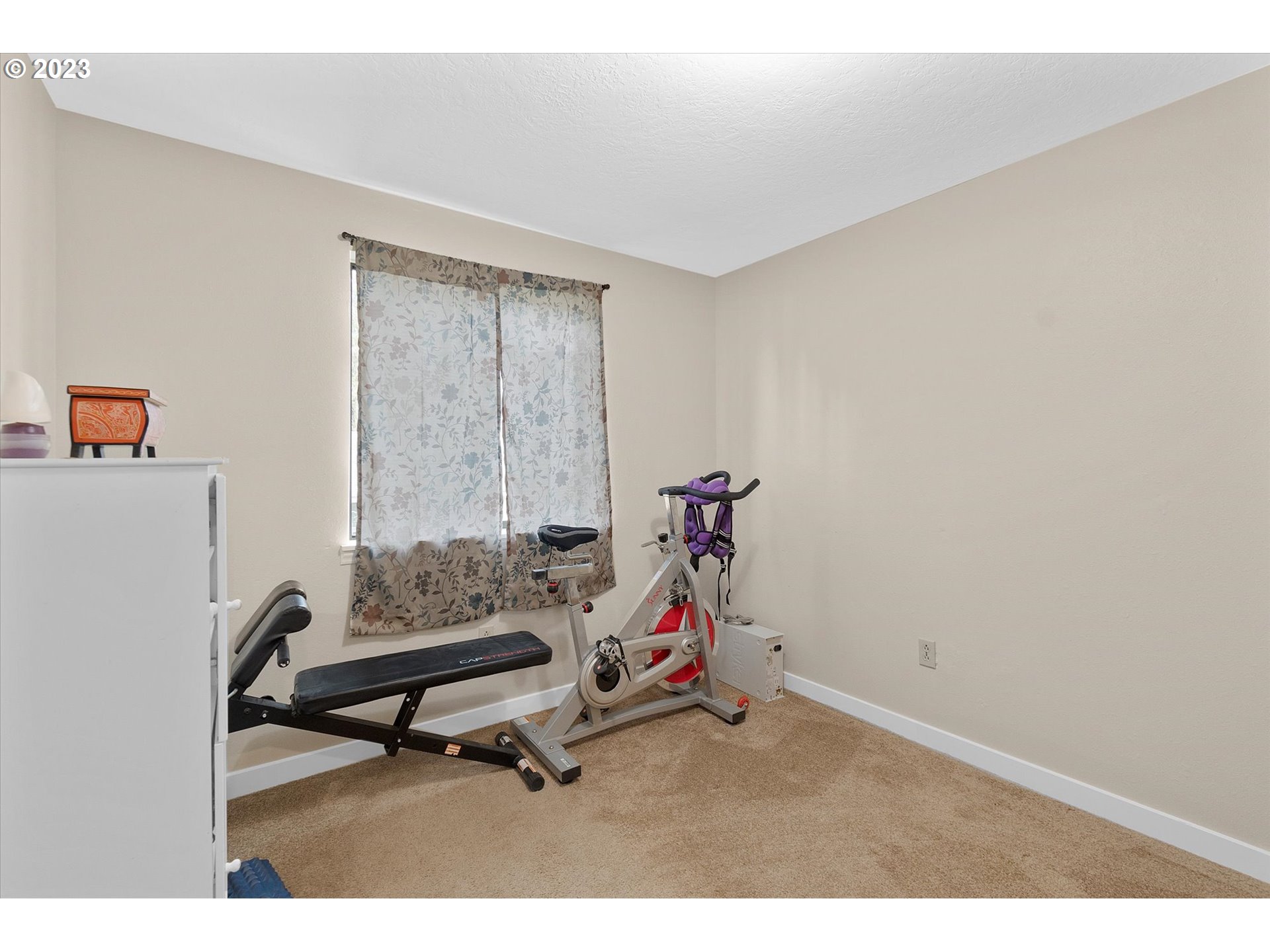 39935 Davis Street Sandy, OR 97055 - Photo 22 of 32 a view of a room with gym equipment