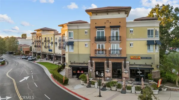 $4,900 | 24505 Town Center Drive, Unit 7307, Valencia, CA 91355