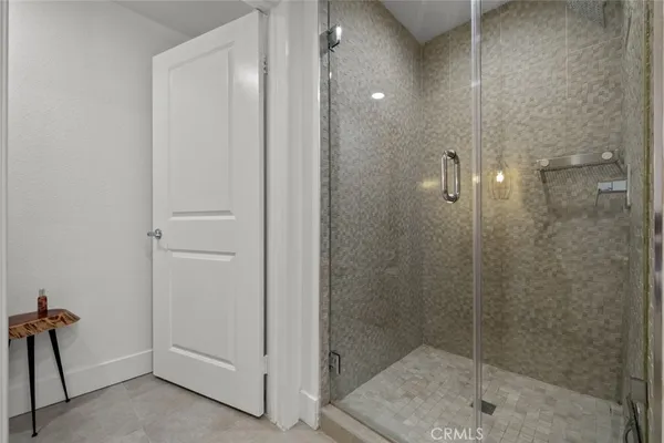 $4,900 | 24505 Town Center Drive, Unit 7307, Valencia, CA 91355