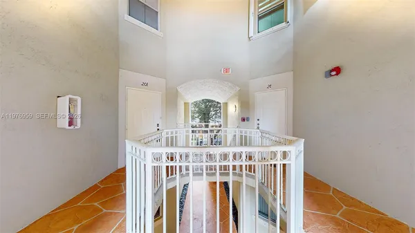 $2,775 | 8980 West Flagler Street, Unit 201, Miami, FL 33174