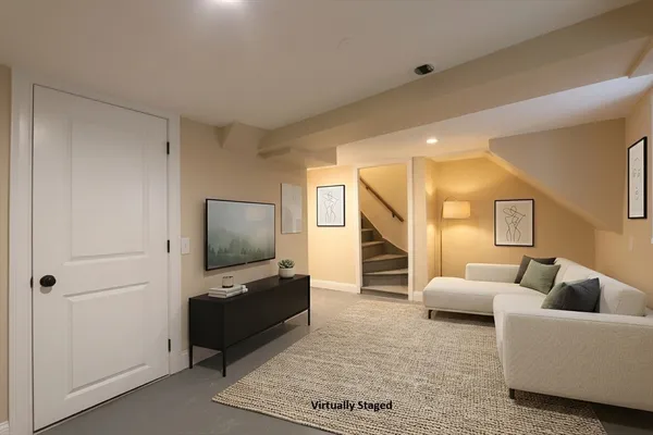 $3,050 | 3 St James Place, Unit 3, Boston, MA 02119