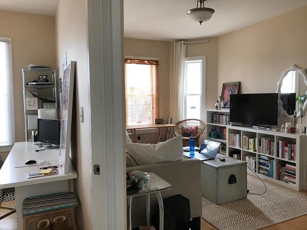 48 Porter Street, Unit 1 Cambridge, MA 02141 - Photo 4 of 14