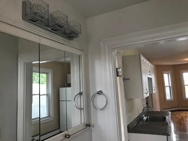 $3,150 | 48 Porter Street, Unit 1, Cambridge, MA 02141