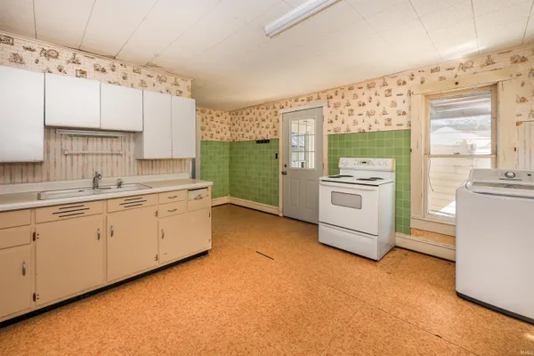 $149,900 | 3345 Highway 20, Angola, IN 46703