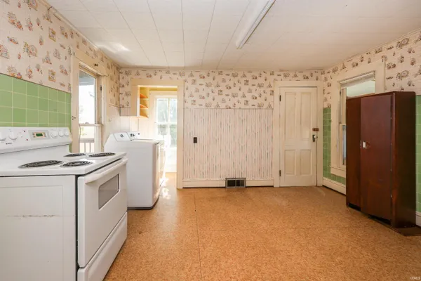 $149,900 | 3345 Highway 20, Angola, IN 46703