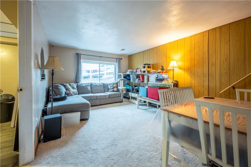 327 Beech Road Pittsburgh, PA 15239 - Photo 25 of 46