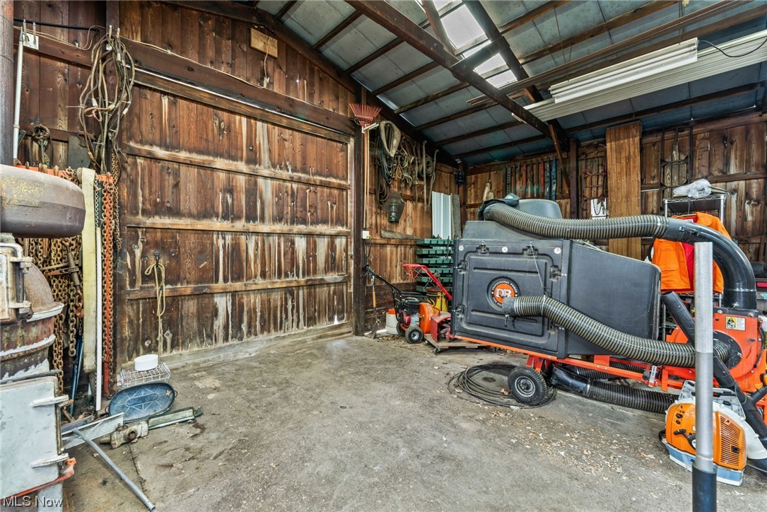 31487 Center Ridge Road Westlake, OH 44145 - Photo 24 of 35 Gallery Image 24