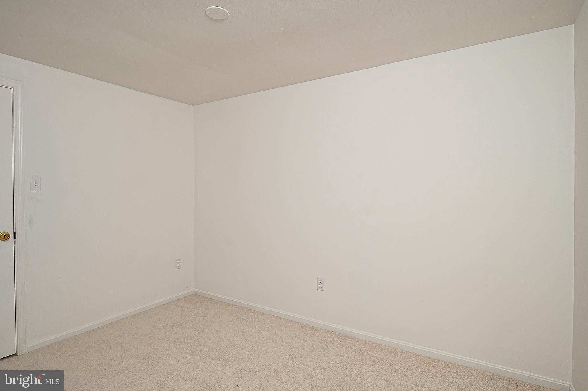 14948 Ladymeade Circle Silver Spring, MD 20906 - Photo 17 of 31 Gallery Image 17