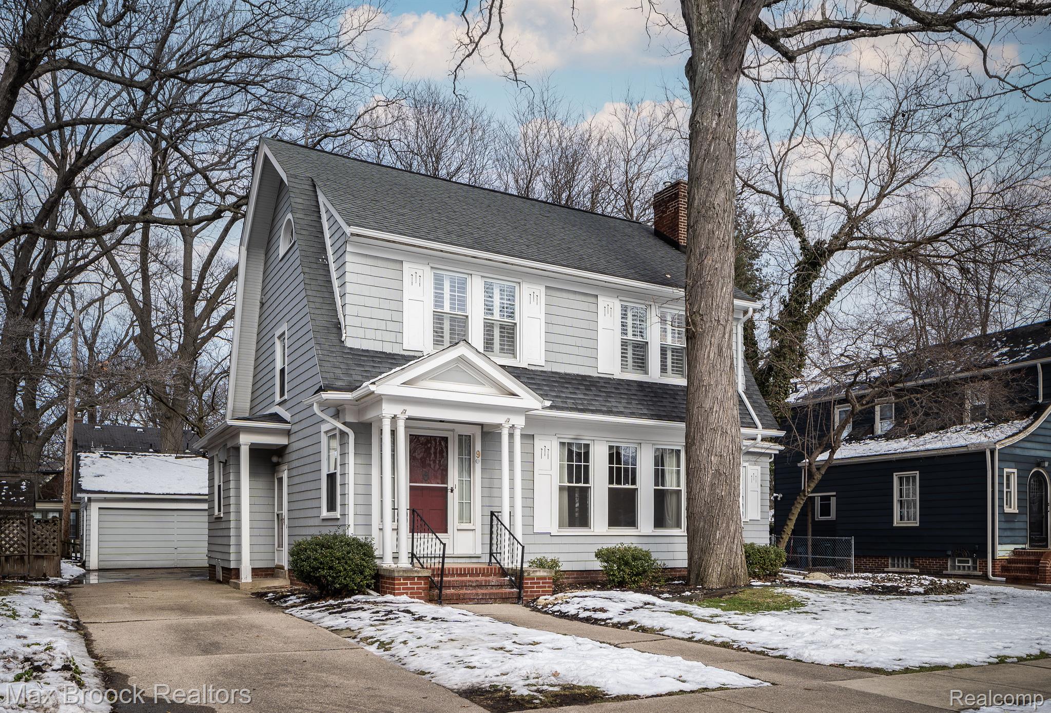 9 Fairwood Boulevard Pleasant Ridge, MI 48069 - Photo 2 of 31 Gallery Image 2