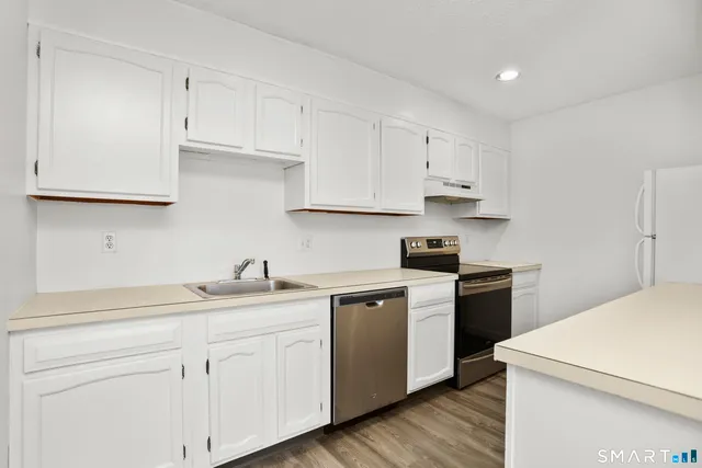 $245,000 | 15 Victory Street, Unit 12, Stamford, CT 06902