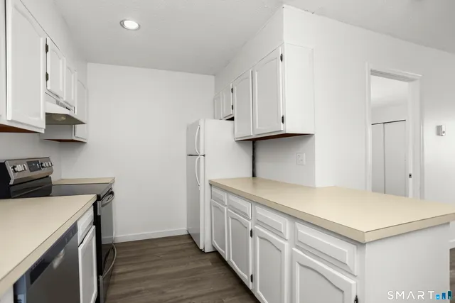 $245,000 | 15 Victory Street, Unit 12, Stamford, CT 06902