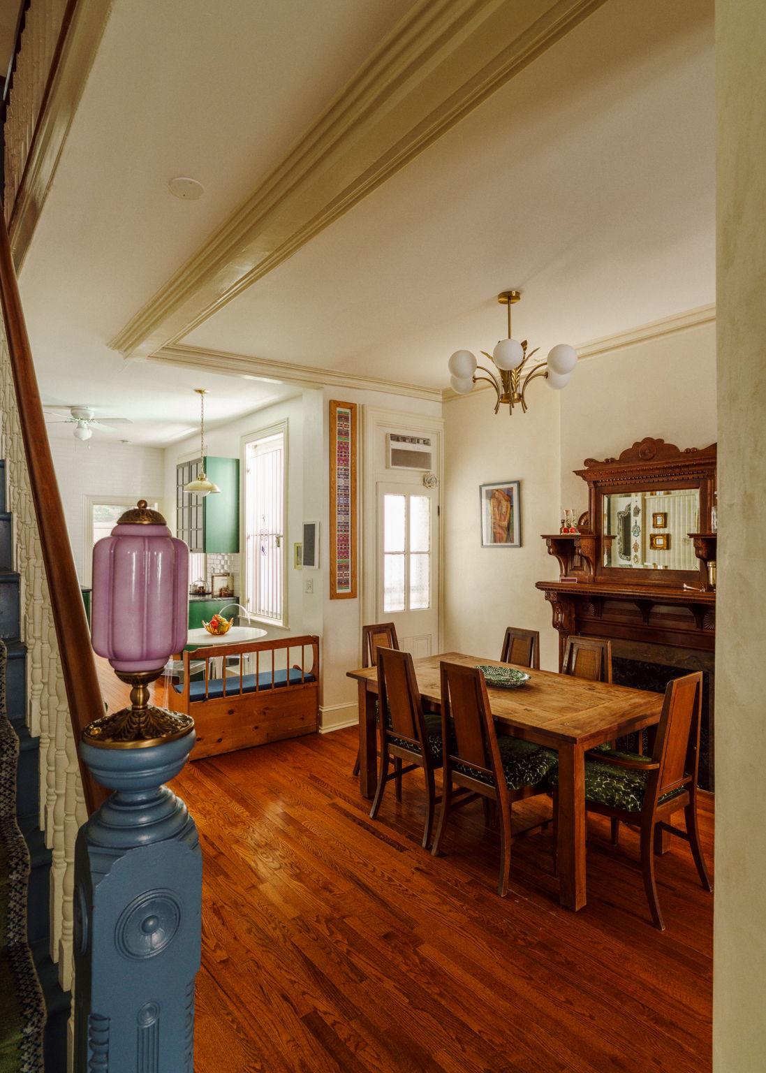 1810 Morris Street Philadelphia, PA 19145 - Photo 2 of 8 Charming dining area with vintage flair.