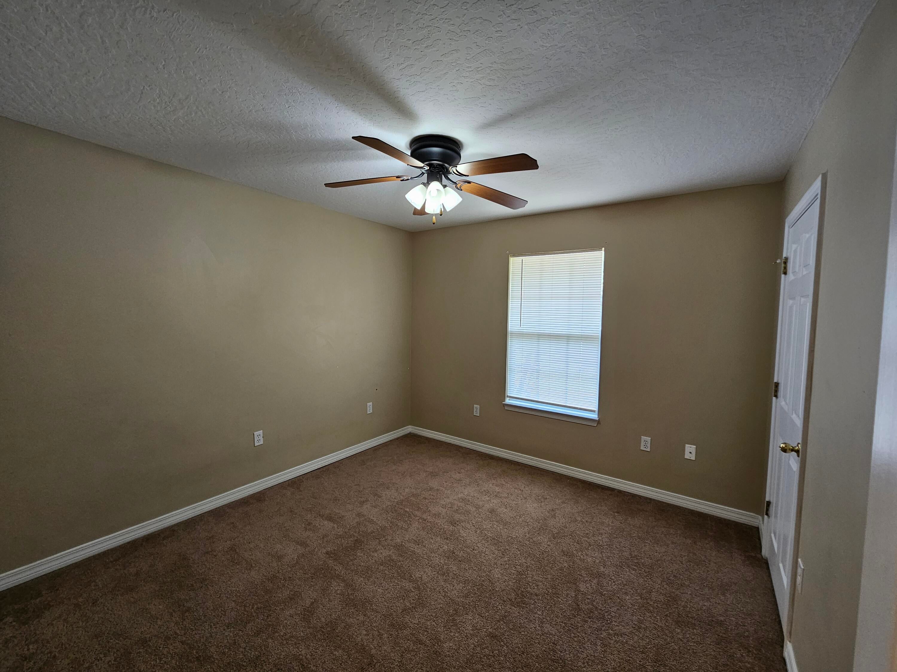 8409 Rynes Circle Navarre, FL 32566 - Photo 20 of 31 Gallery Image 20