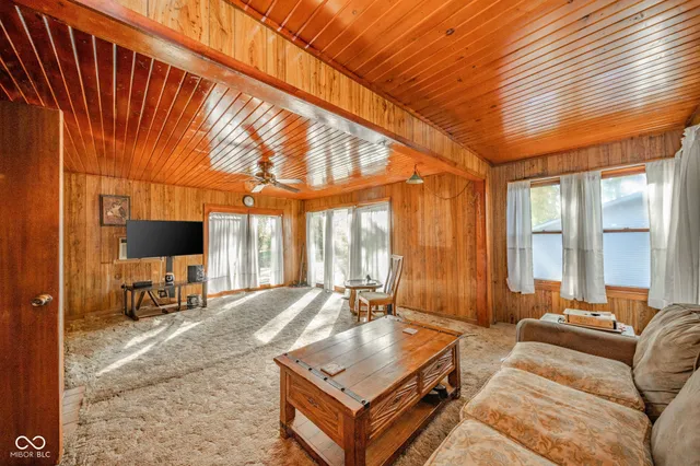 $72,000 | 1135 Manor Court, Anderson, IN 46016