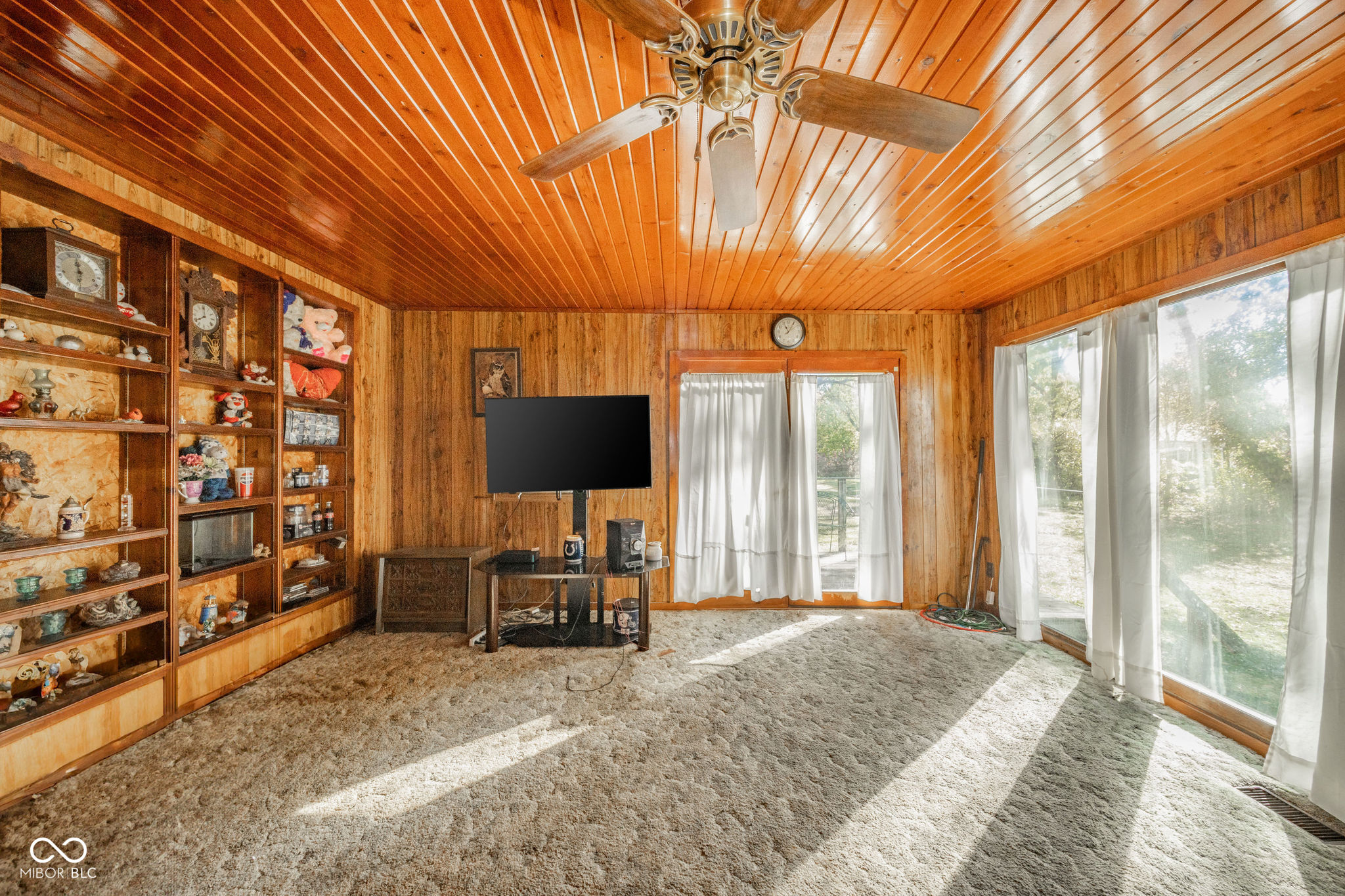 1135 Manor Court Anderson, IN 46016 - Photo 9 of 16