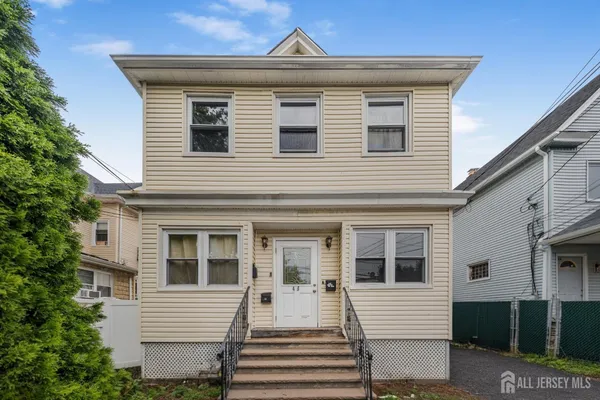 $780,000 | 415 Magie Avenue, Elizabeth, NJ 07208
