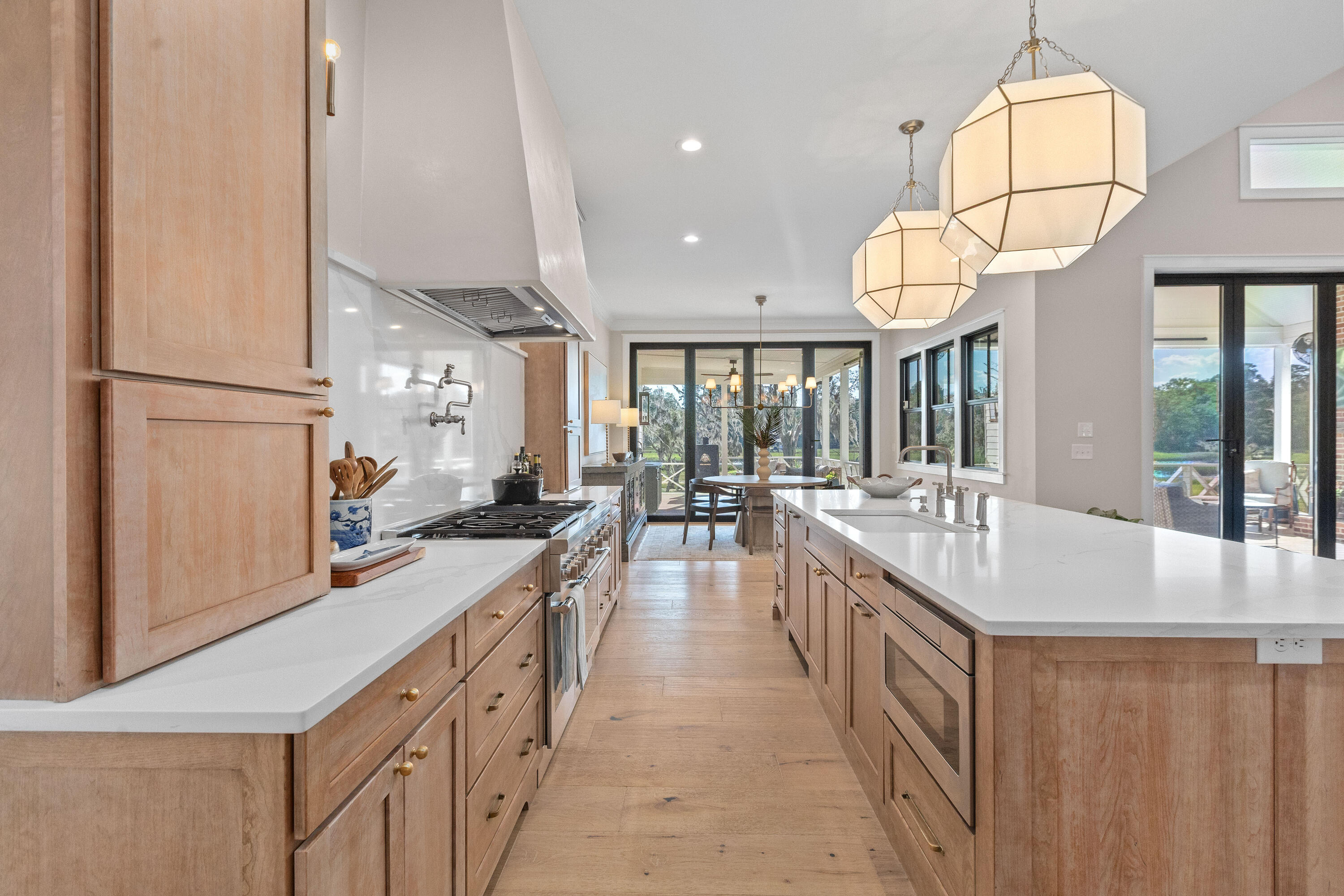 4663 Summit Plantation Road Meggett, SC 29449 - Photo 17 of 67 4663SummitPlantationRd-CasaVerdeMediaLLC