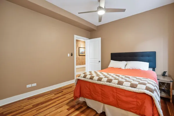 $374,900 | 1234 West Bryn Mawr Avenue, Unit G, Chicago, IL 60660