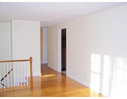 249 High Street Reading, MA 01867 - Photo 2 of 8 Gallery Image 2