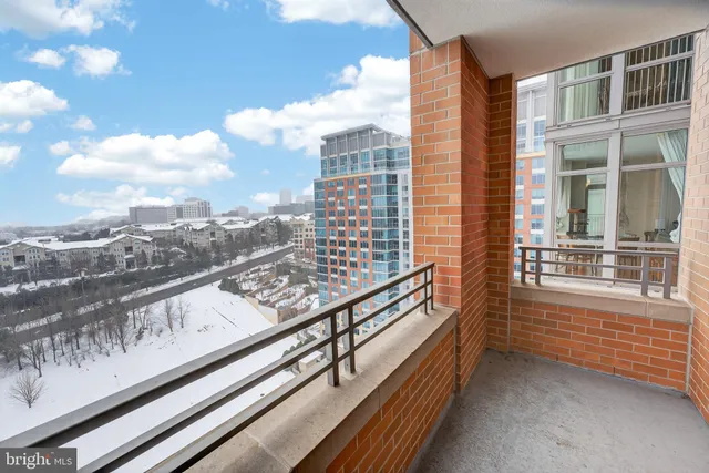 $665,000 | 8220 Crestwood Heights Drive, Unit 1410, McLean, VA 22102