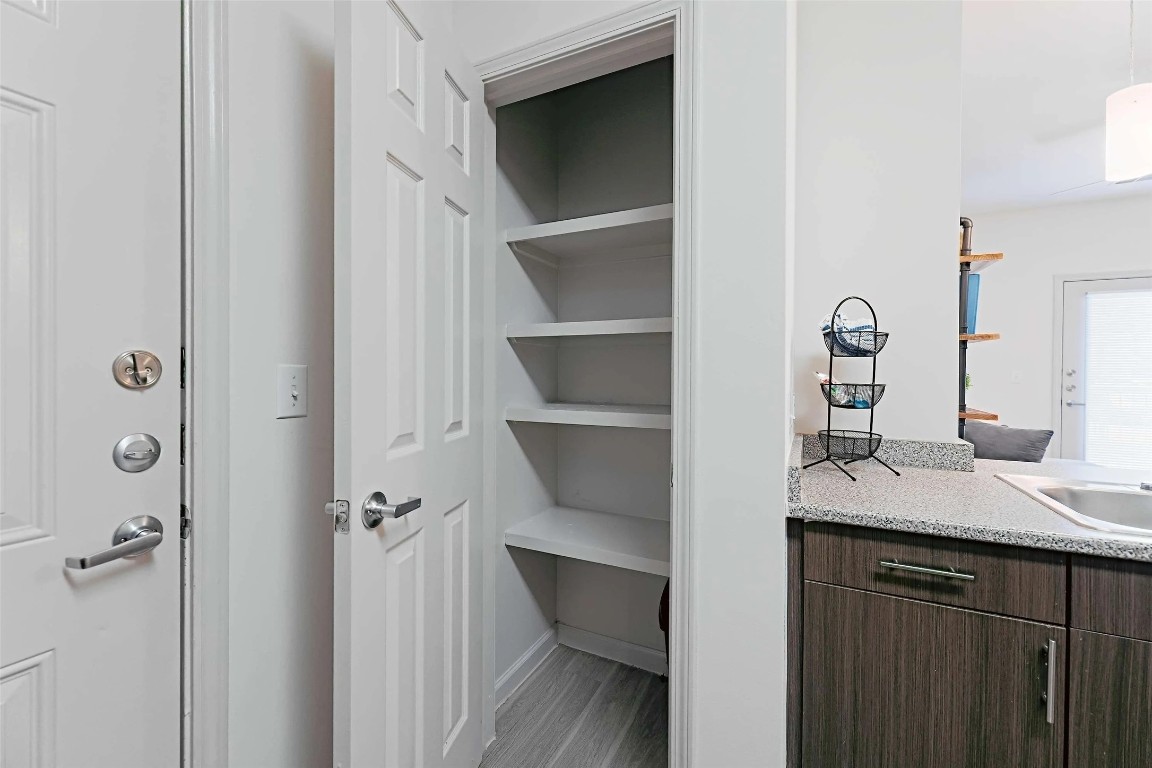 5605 Springdale Road, Unit 111211 Austin, TX 78723 - Photo 26 of 35 Up to 8 weeks free rent and waiving the standard deposit with approved credit and landlord verification.