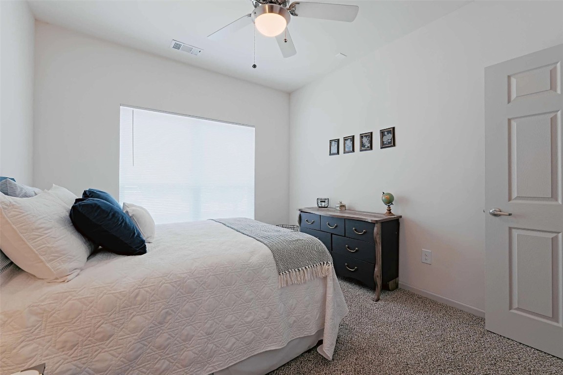 5605 Springdale Road, Unit 111211 Austin, TX 78723 - Photo 5 of 35 Up to 8 weeks free rent and waiving the standard deposit with approved credit and landlord verification.