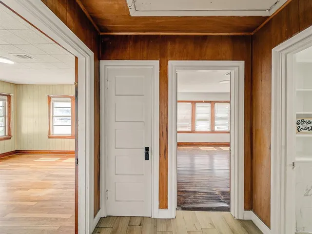 a view of an empty room with window