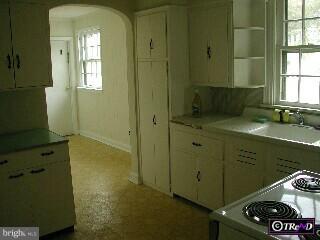 903 Church Road Oreland, PA 19075 - Photo 5 of 6 Gallery Image 5