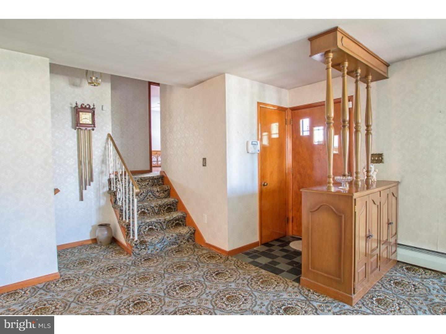 347 Lombardy Road Drexel Hill, PA 19026 - Photo 5 of 25 Gallery Image 5