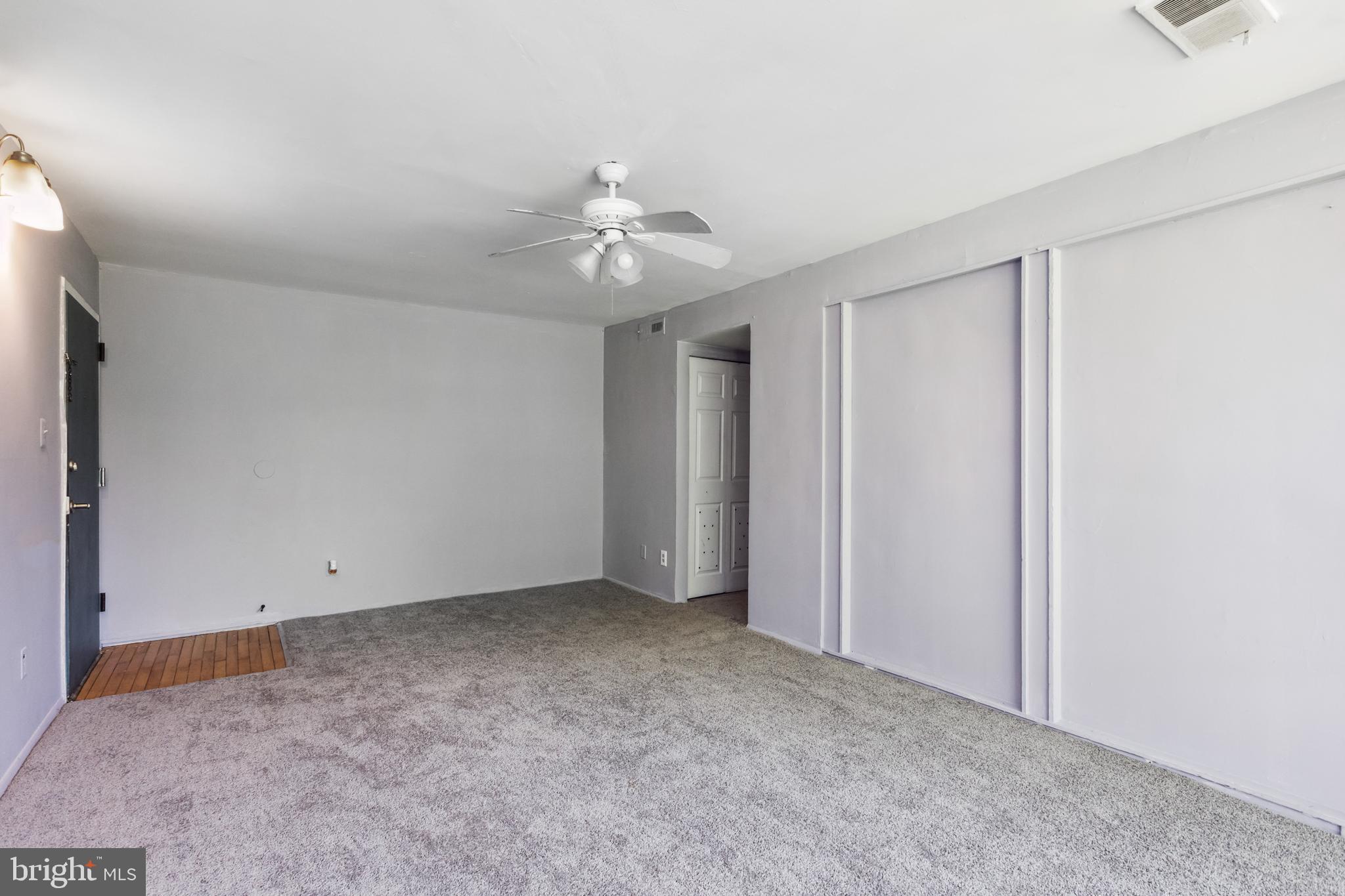 7979 Riggs Road, Unit 5 Hyattsville, MD 20783 - Photo 10 of 30 Living Room