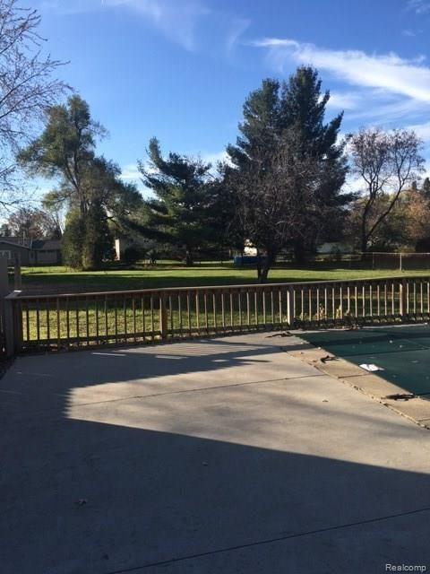 5424 Wakefield Road Grand Blanc, MI 48439 - Photo 4 of 25 IMG_0910 (2).jpg