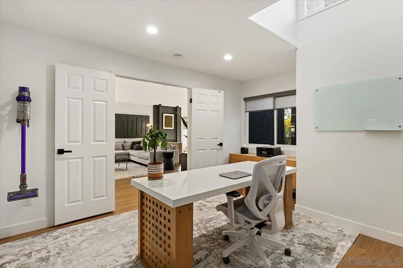 101 Rodney Avenue Encinitas, CA 92024 - Photo 21 of 31 a view of a dining room with furniture