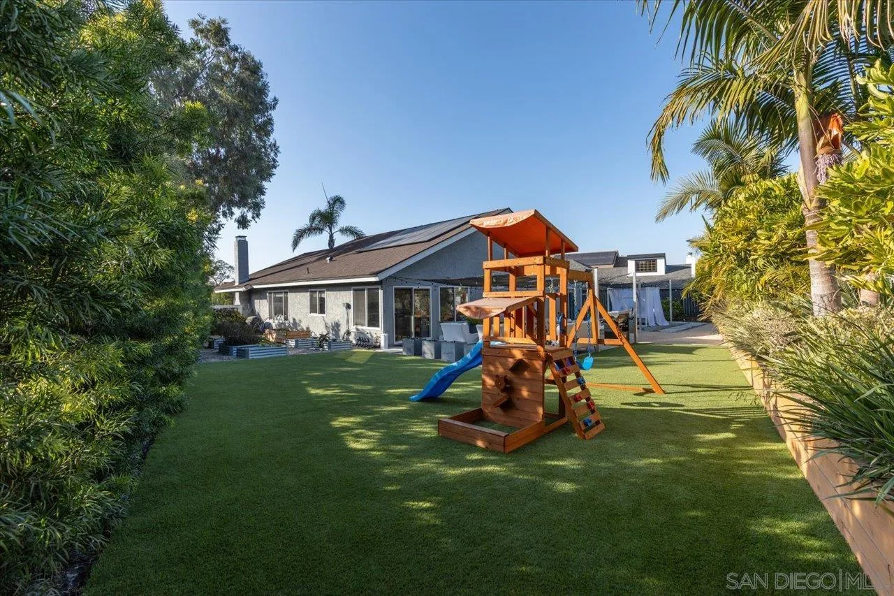 101 Rodney Avenue Encinitas, CA 92024 - Photo 24 of 31 a view of a park with slide