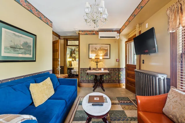 $2,599,000 | 41 Pleasant Street, Woodstock, VT 05091