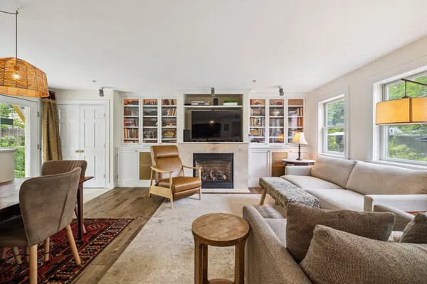 $2,599,000 | 41 Pleasant Street, Woodstock, VT 05091