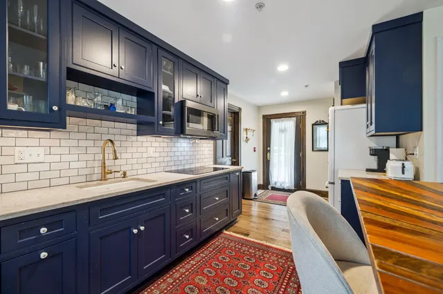 $2,599,000 | 41 Pleasant Street, Woodstock, VT 05091