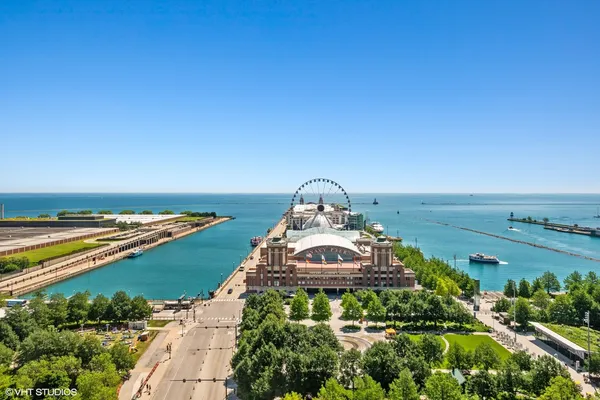 $3,500 | 505 North Lake Shore Drive, Unit 1704, Chicago, IL 60611