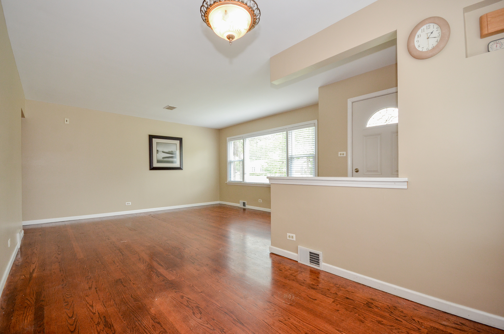 812 Highland Avenue Glen Ellyn, IL 60137 - Photo 2 of 13