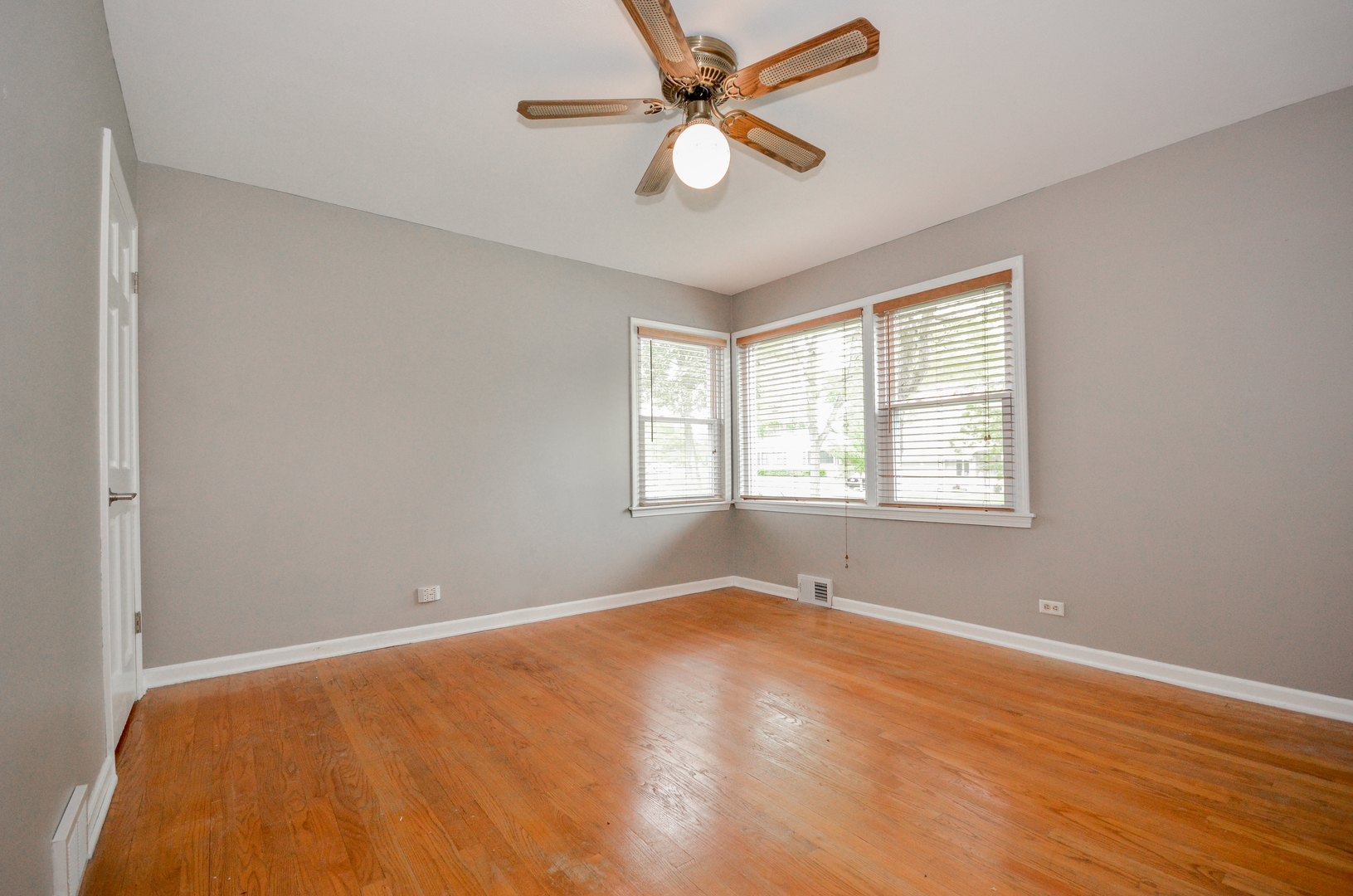 812 Highland Avenue Glen Ellyn, IL 60137 - Photo 5 of 13