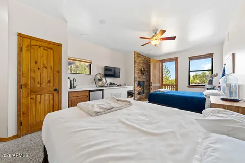 $724,900 | 3724 West Torreon Court, Show Low, AZ 85901