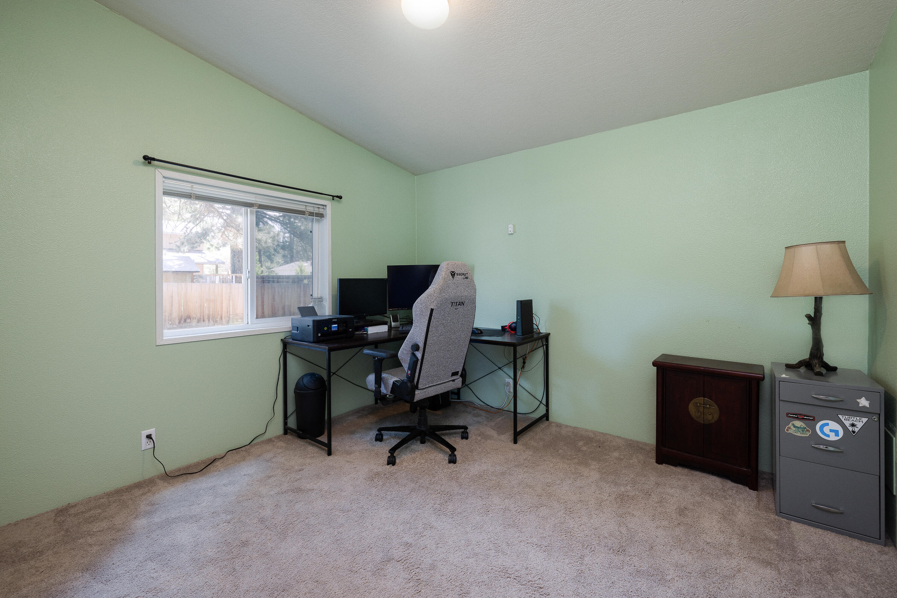 60212 Cinder Butte Road Bend, OR 97702 - Photo 12 of 17 60212 Cinder Butte-13