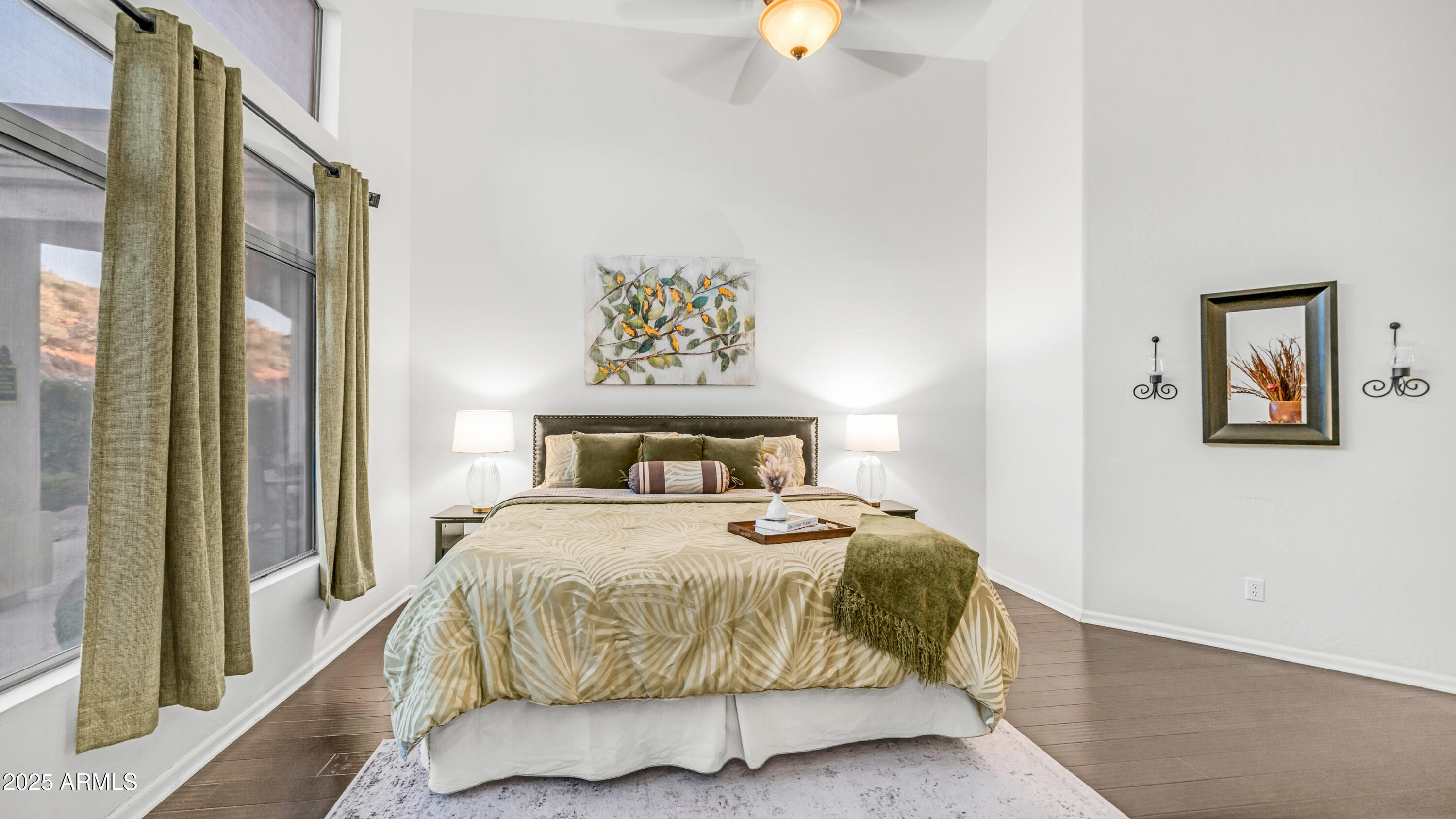 6334 East Viewmont Drive, Unit 17 Mesa, AZ 85215 - Photo 16 of 39 Primary Suite