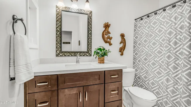 $665,000 | 6334 East Viewmont Drive, Unit 17, Mesa, AZ 85215