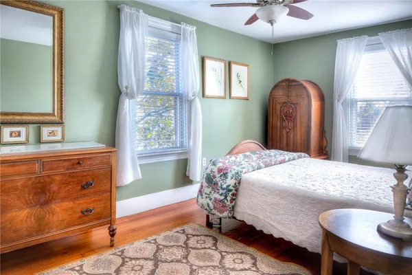 $1,275,000 | 98 John Street, Newport, RI 02840