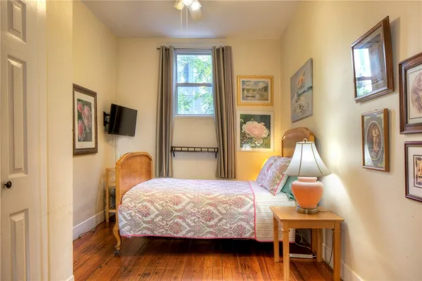 $1,275,000 | 98 John Street, Newport, RI 02840