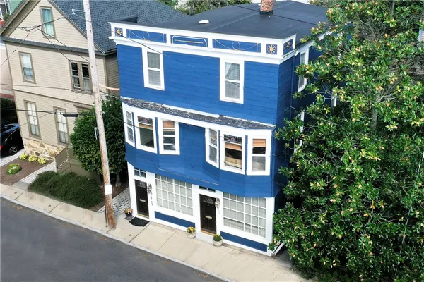 $1,275,000 | 98 John Street, Newport, RI 02840