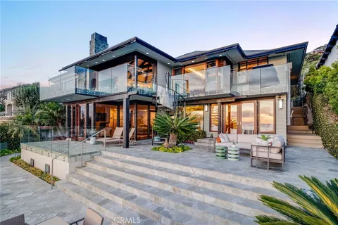 a view of house with a outdoor space